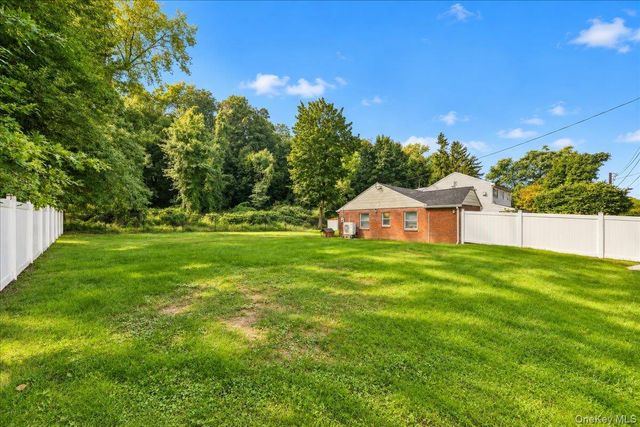 19 Cottage Avenue, Newburgh, NY 12550