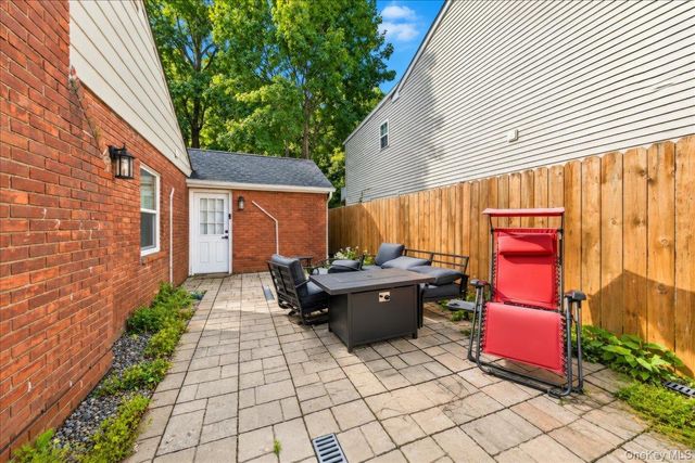 19 Cottage Avenue, Newburgh, NY 12550