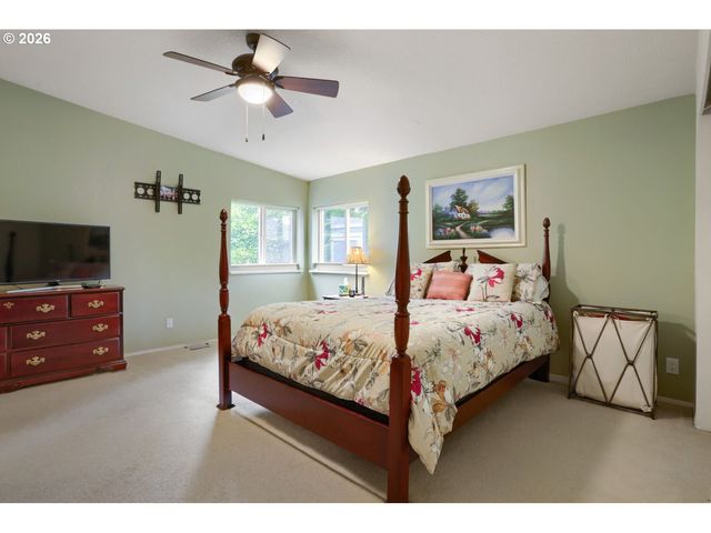 5701 Ne ST JOHNS Rd 77, Vancouver, WA 98661