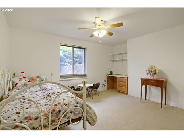 5701 Ne ST JOHNS Rd 77, Vancouver, WA 98661