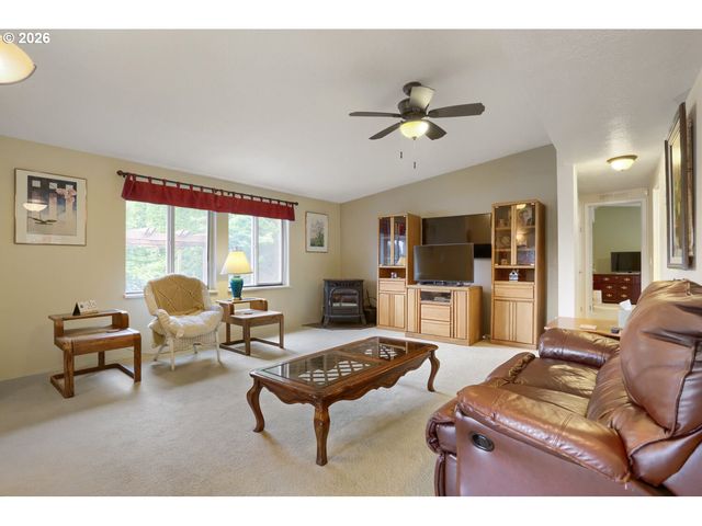 5701 Ne ST JOHNS Rd 77, Vancouver, WA 98661