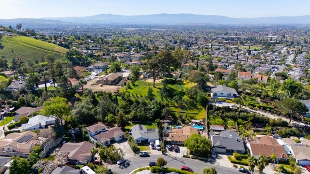 755 Feller Avenue, San Jose, CA 95127