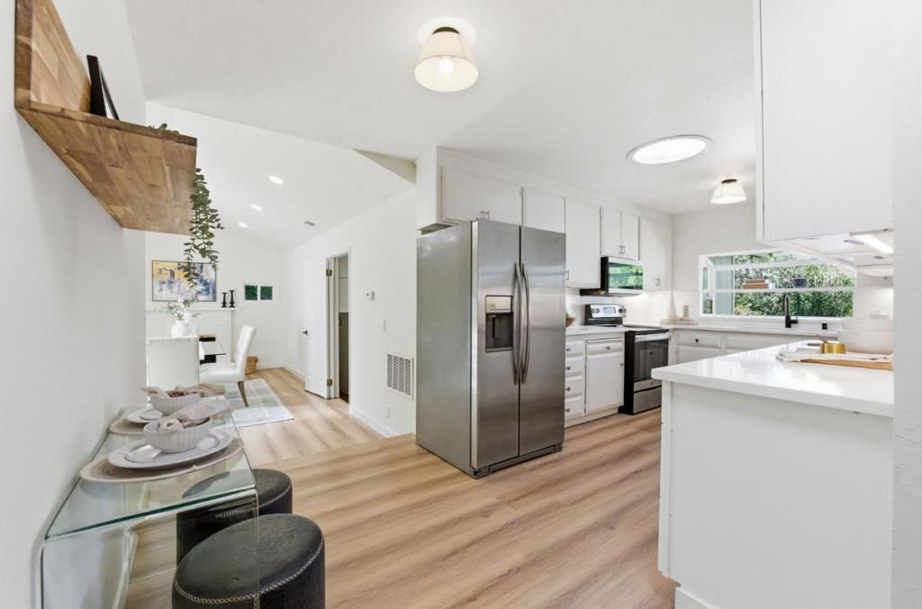 Image 13 of property listing at 755 Feller Avenue, San Jose, CA 95127