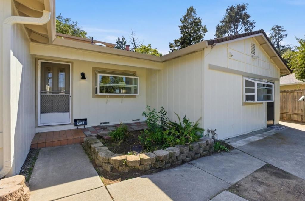 Image 5 of property listing at 755 Feller Avenue, San Jose, CA 95127
