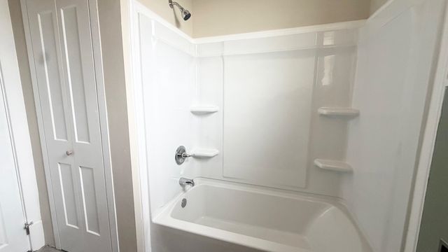 1015 Lafourche Drive, Thibodaux, LA 70301