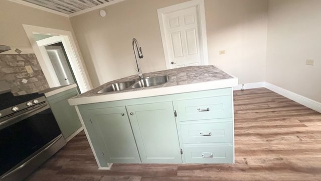 1015 Lafourche Drive, Thibodaux, LA 70301