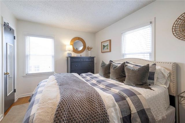 8601 W 69th Street, Overland Park, KS 66204