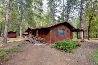 4560 Pleasant Creek Road, Rogue River, OR 97537