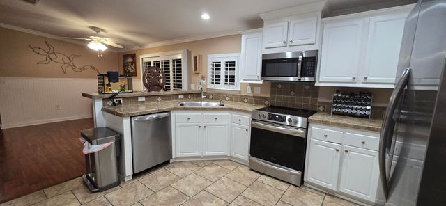 162 Plantation Boulevard 162, Lake Worth, FL 33467