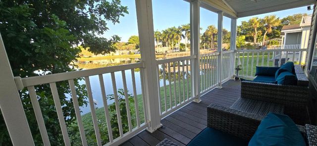 162 Plantation Boulevard 162, Lake Worth, FL 33467