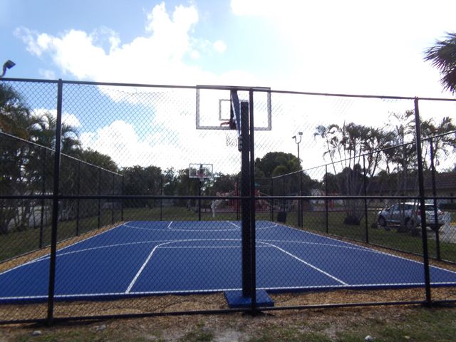 162 Plantation Boulevard 162, Lake Worth, FL 33467