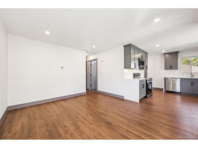 3323 Poplar St 3323, Denver, CO 80207
