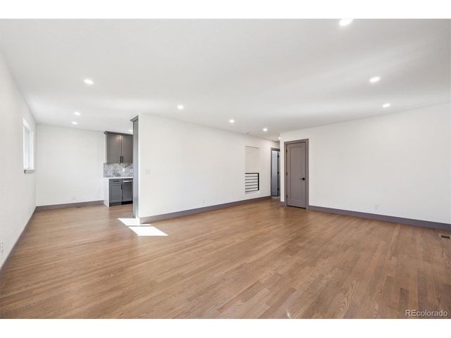3323 Poplar St 3323, Denver, CO 80207