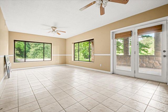 141 Junior Hayes Loop 141, Rockholds, KY 40759