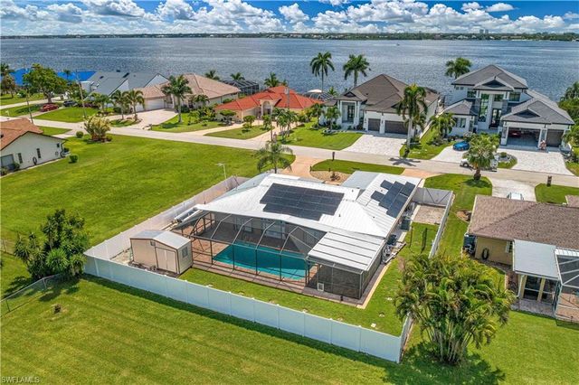 4414 SE 20th PL, Cape Coral, FL 33904