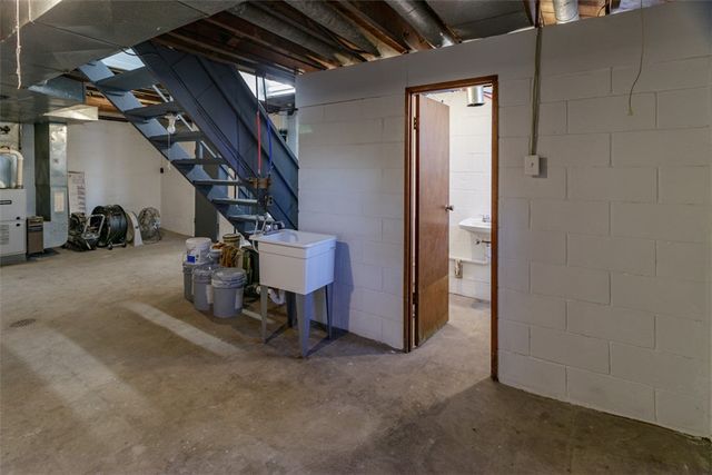 1107 Gary, Clairton, PA 15025