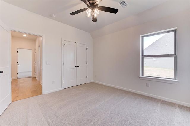 4533 Maple Ridge Drive, Edmond, OK 73034