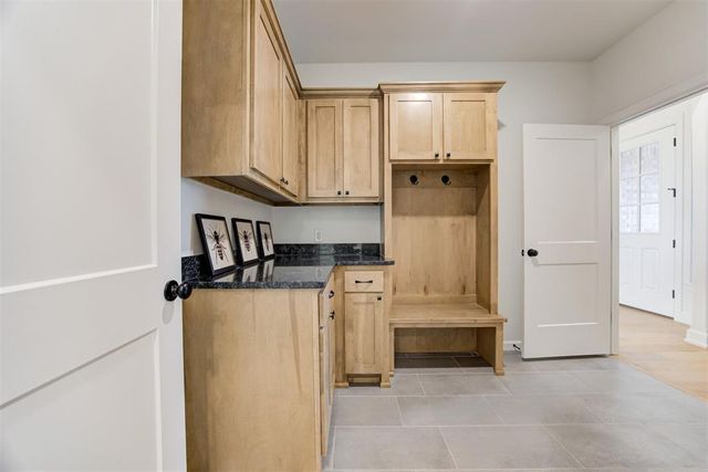 4533 Maple Ridge Drive, Edmond, OK 73034