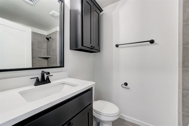 4533 Maple Ridge Drive, Edmond, OK 73034