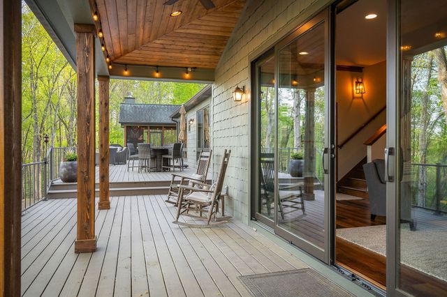 685 Young Green Rd, Smithville, TN 37166