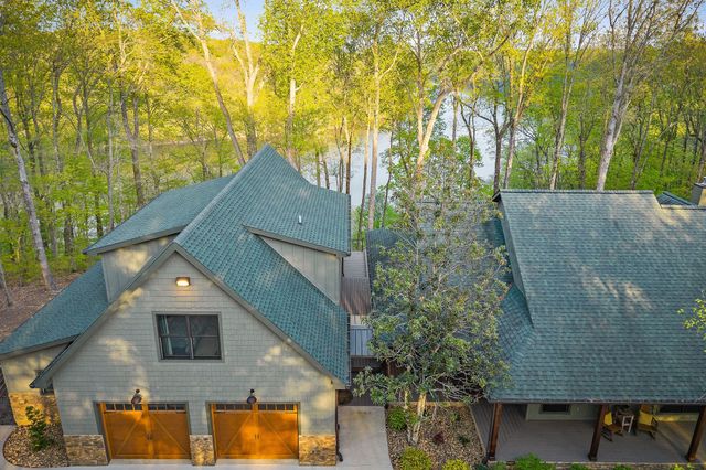 685 Young Green Rd, Smithville, TN 37166