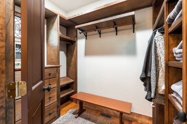 685 Young Green Rd, Smithville, TN 37166