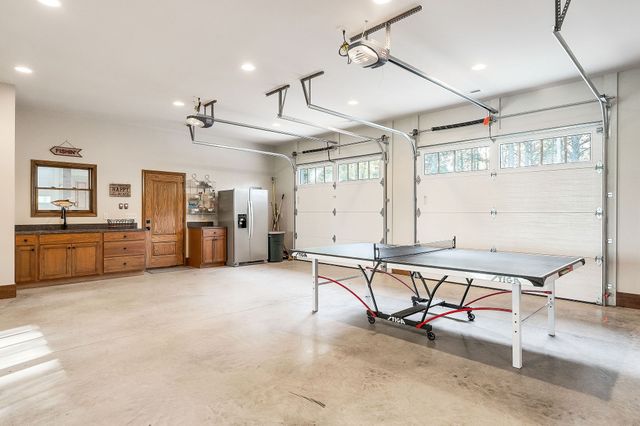 685 Young Green Rd, Smithville, TN 37166