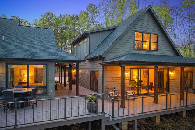 685 Young Green Rd, Smithville, TN 37166