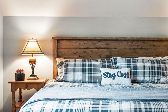 685 Young Green Rd, Smithville, TN 37166