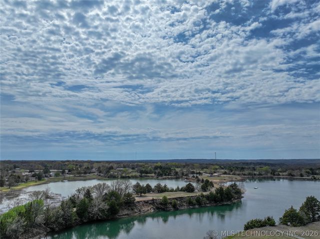 506 Northwest Drive, Sulphur, OK 73086