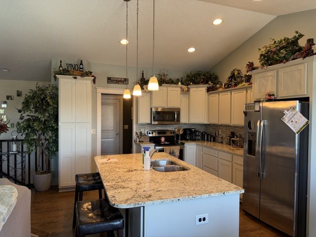 1245 Veterans Memorial Drive, Carlisle, IA 50047
