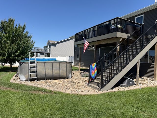 1245 Veterans Memorial Drive, Carlisle, IA 50047