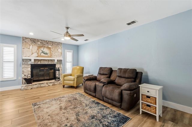 11796 SAREE COURT, Seminole, FL 33778