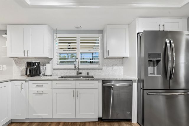 11796 SAREE COURT, Seminole, FL 33778