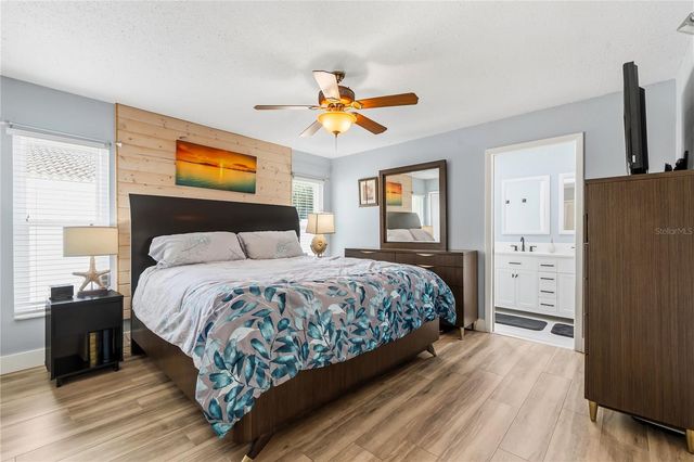 11796 SAREE COURT, Seminole, FL 33778