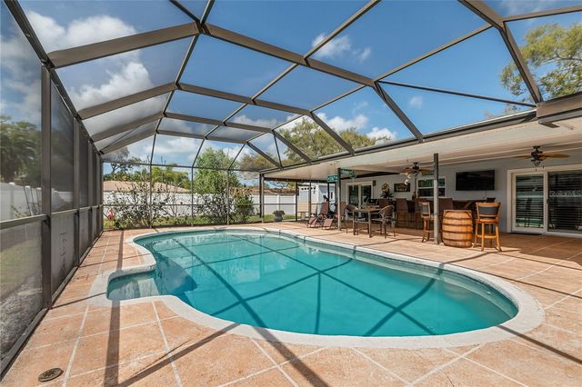 11796 SAREE COURT, Seminole, FL 33778