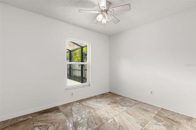 327 N CERVIDAE DRIVE, Apopka, FL 32703