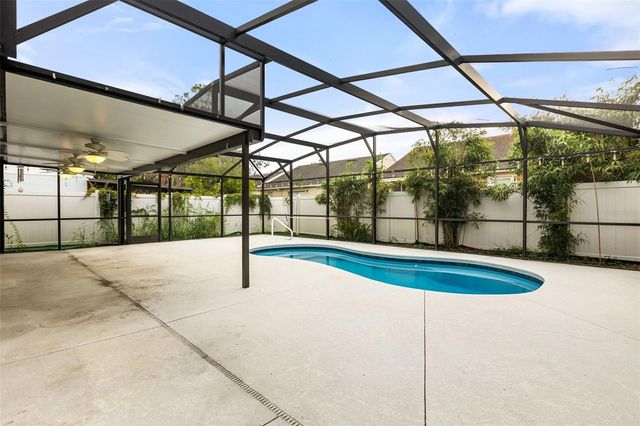 327 N CERVIDAE DRIVE, Apopka, FL 32703