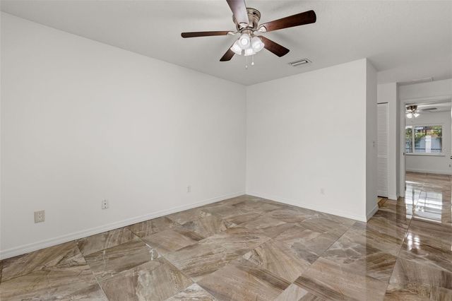 327 N CERVIDAE DRIVE, Apopka, FL 32703