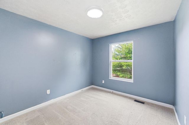 7212 Dewfall Drive, Reynoldsburg, OH 43068