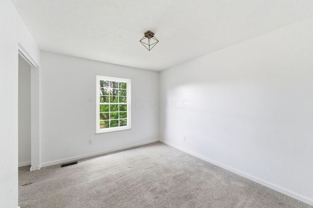 7212 Dewfall Drive, Reynoldsburg, OH 43068