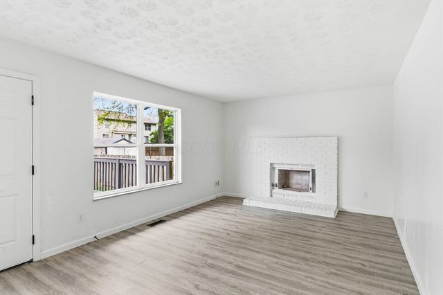 7212 Dewfall Drive, Reynoldsburg, OH 43068