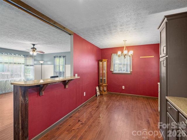 84 Candlelight Circle, Clyde, NC 28721