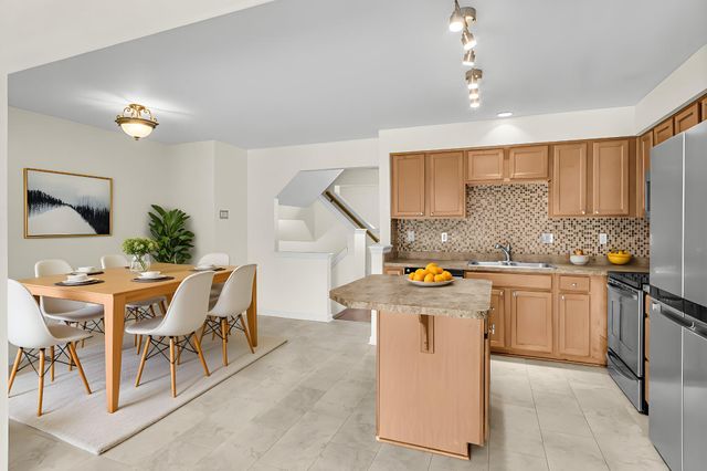 709 GRANT, Hanover, PA 17331