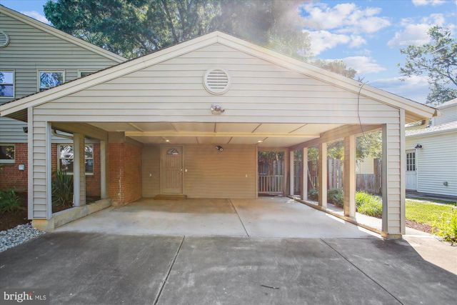 8509 CYRUS PL, Alexandria, VA 22308