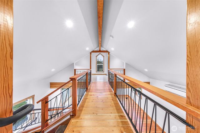 27806 W Gilligan Creek Road, Sedro Woolley, WA 98284