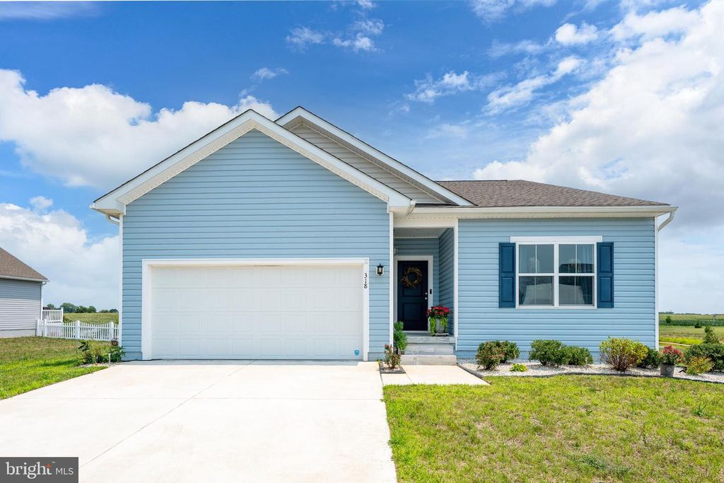 318 PONTOON DR, Felton, DE 19943