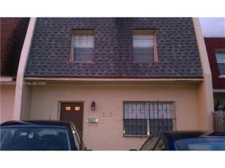 5975 NW 25th Street, Sunrise, FL 33313
