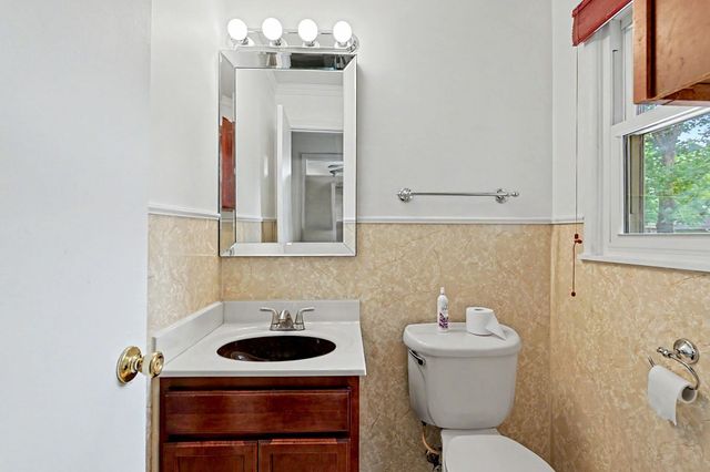 1354 N Westview Drive, Derby, KS 67037
