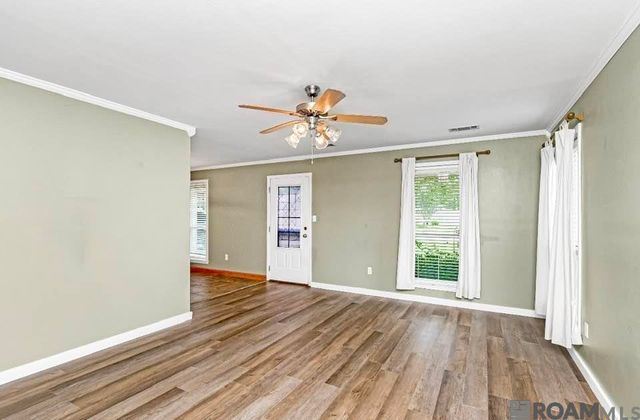 36205 Lynchburg Dr, Denham Springs, LA 70706
